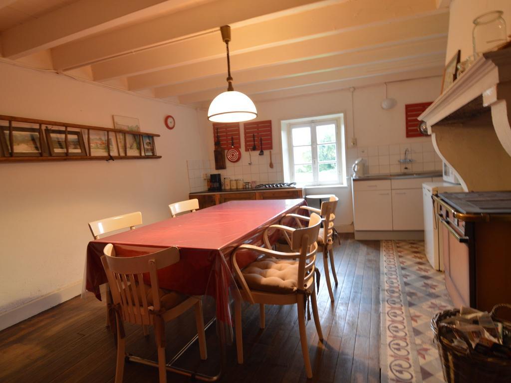 Spacious Holiday Home Near The Forest Barricourt Buitenkant foto